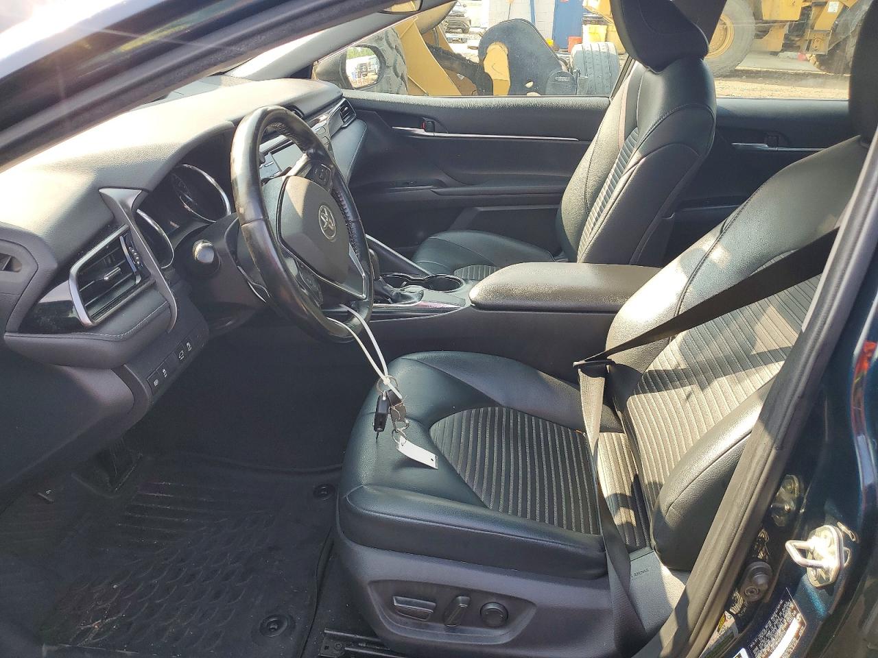 2019 TOYOTA CAMRY