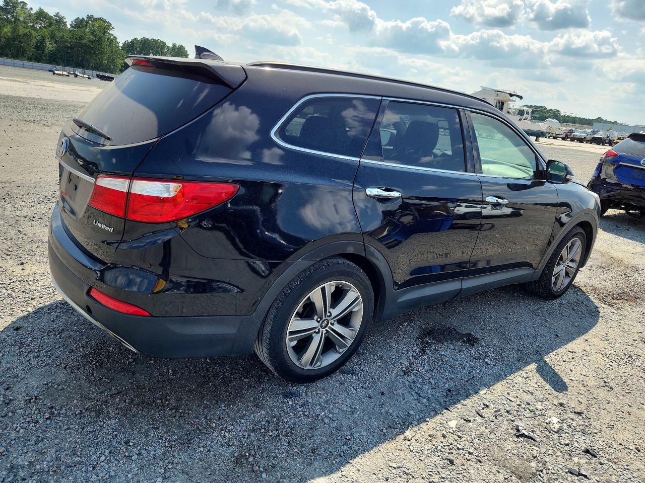 2013 HYUNDAI SANTA FE