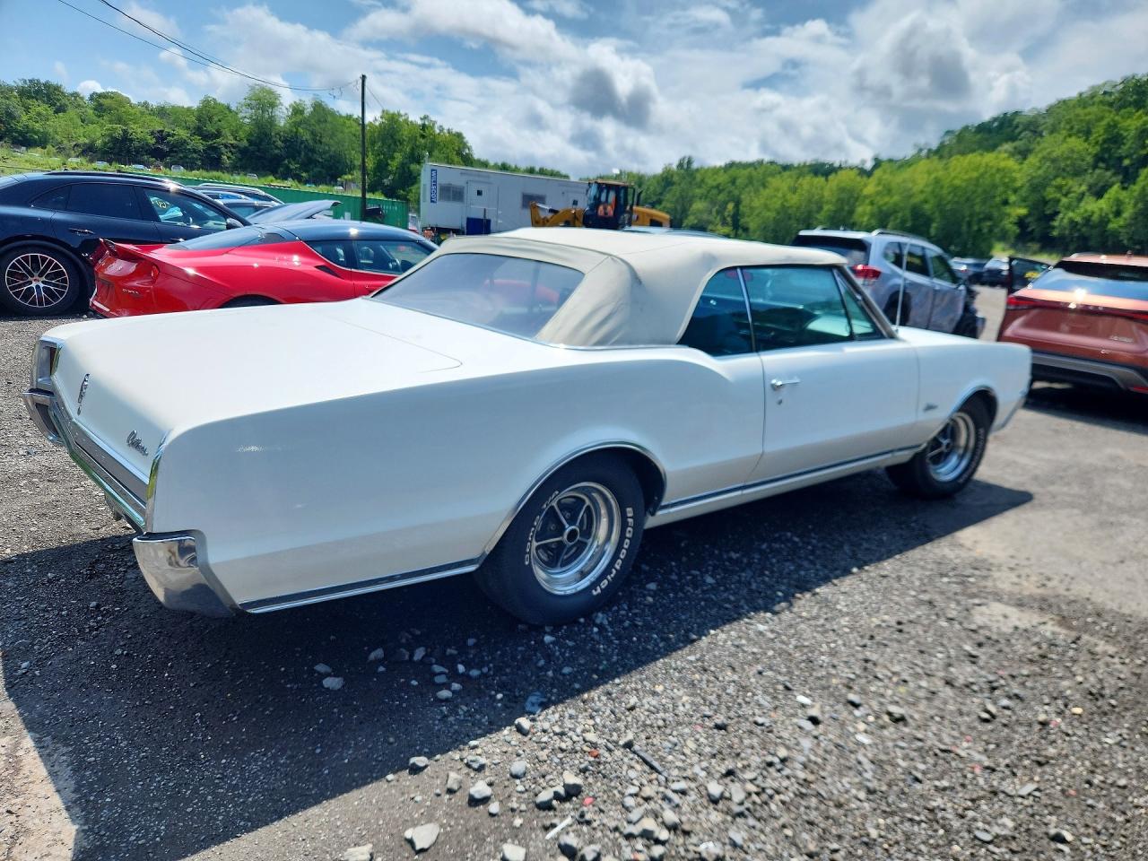 1967 OLDSMOBILE CUTLASS