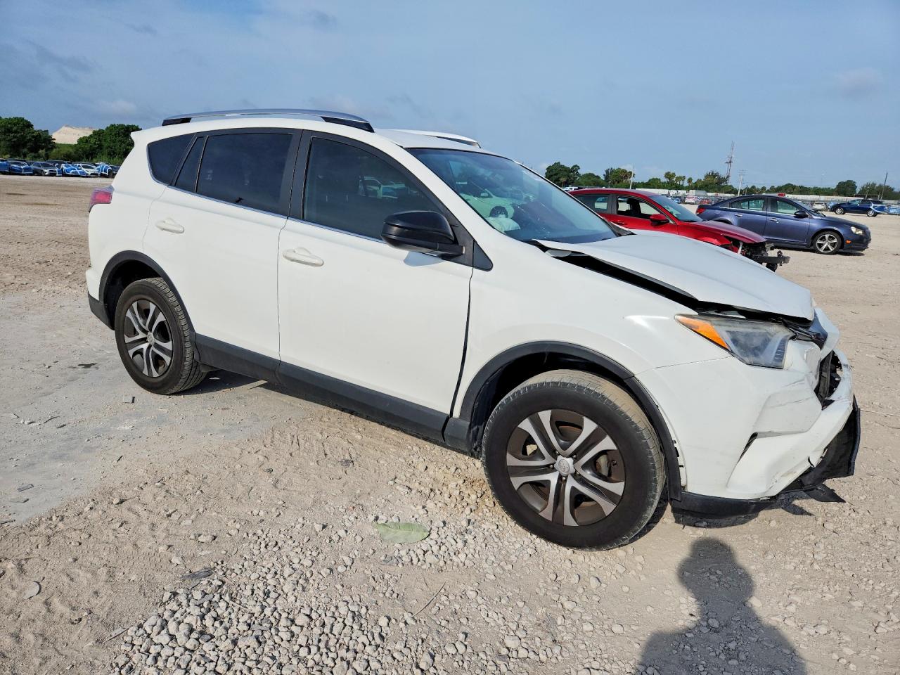 2016 TOYOTA RAV4