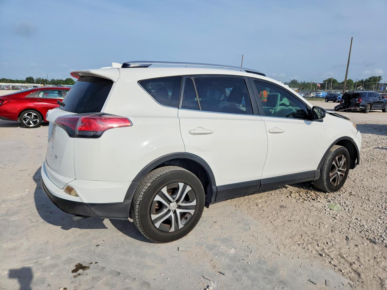 2016 TOYOTA RAV4