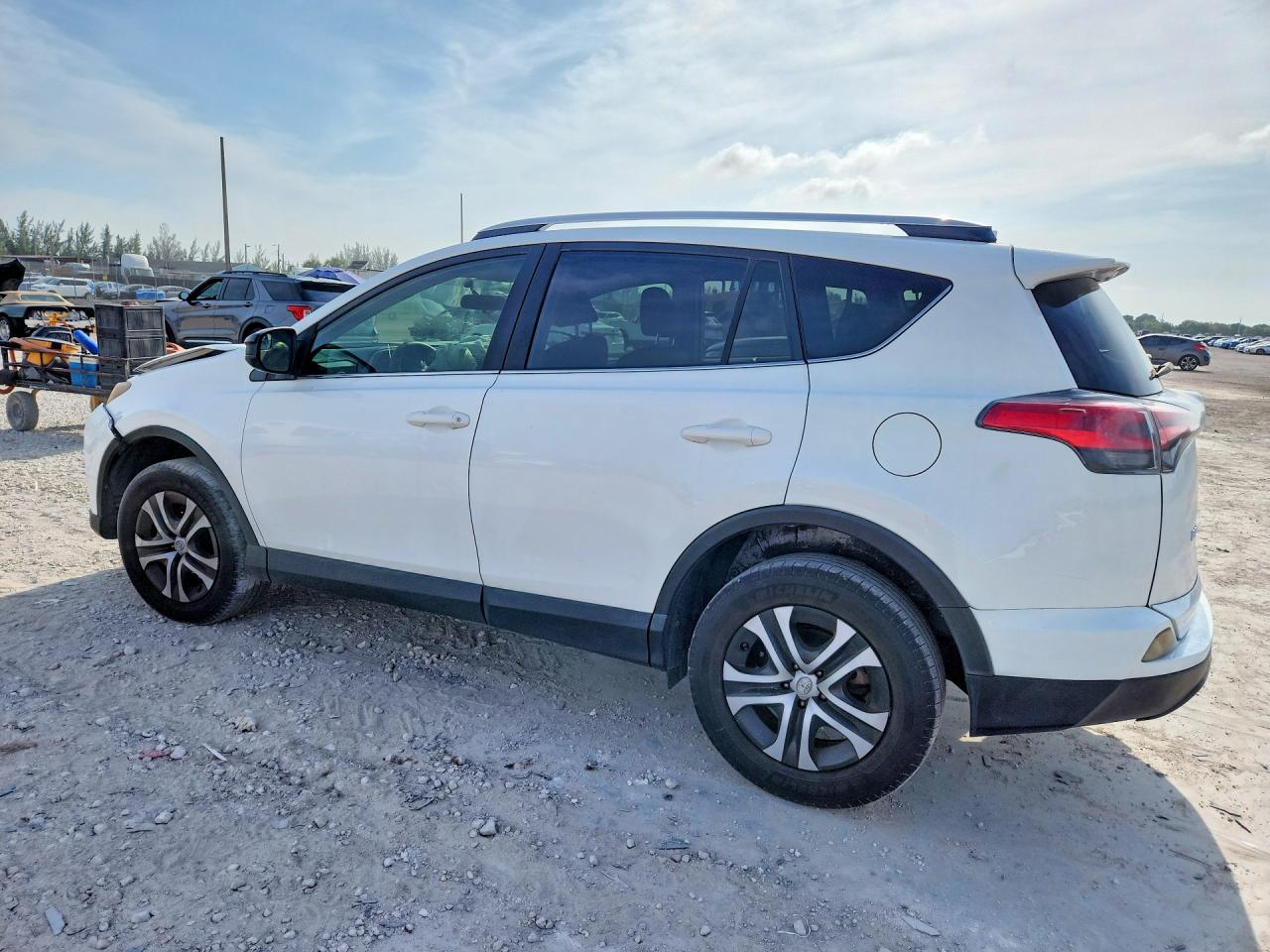 2016 TOYOTA RAV4