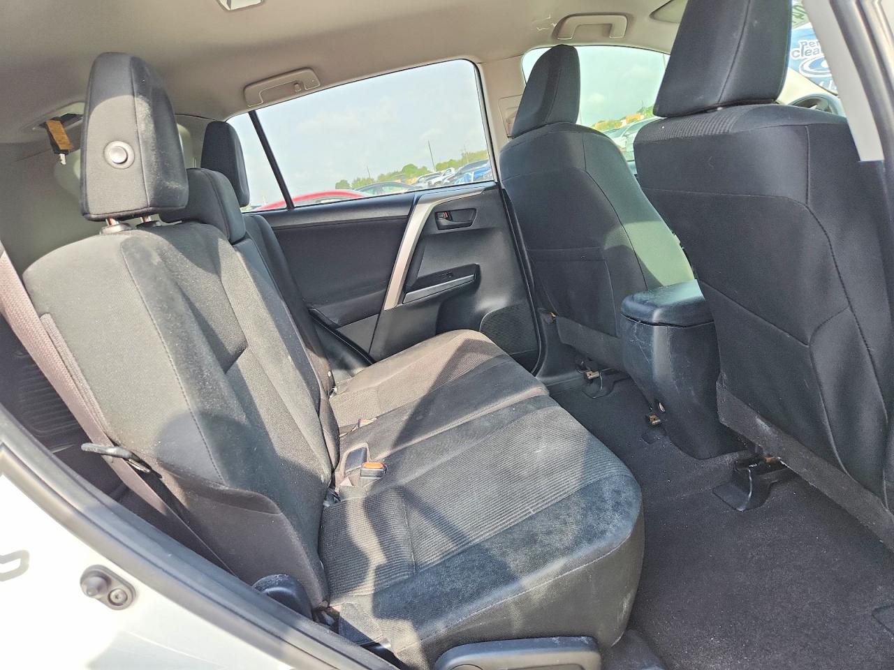 2016 TOYOTA RAV4