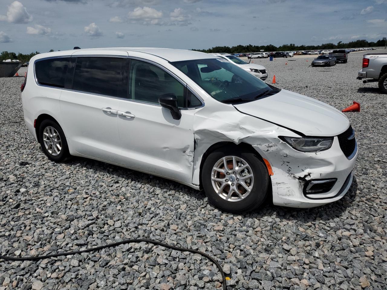 2024 CHRYSLER PACIFICA