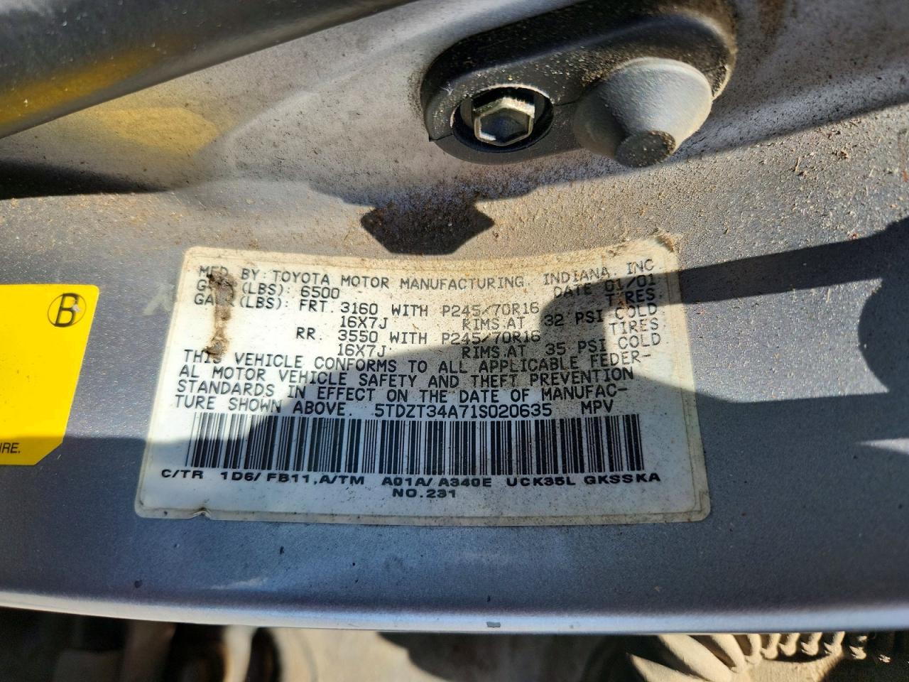 2001 TOYOTA SEQUOIA