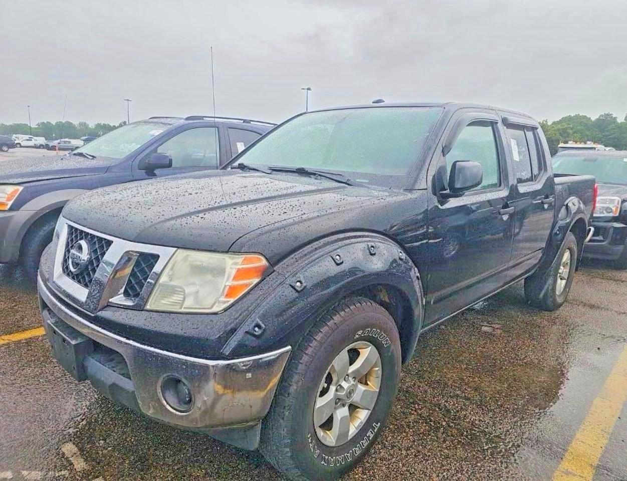 2011 NISSAN FRONTIER