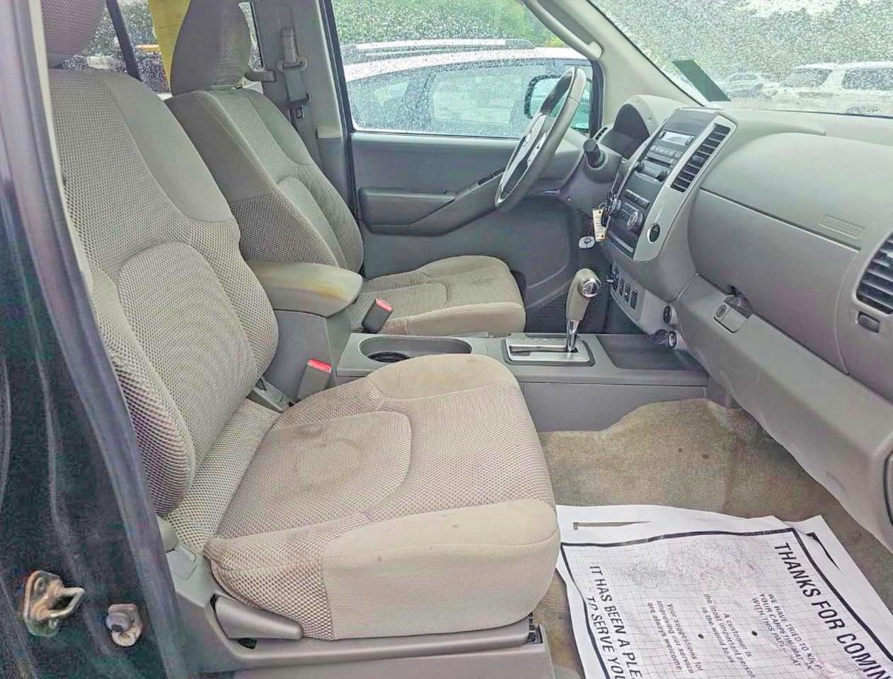 2011 NISSAN FRONTIER