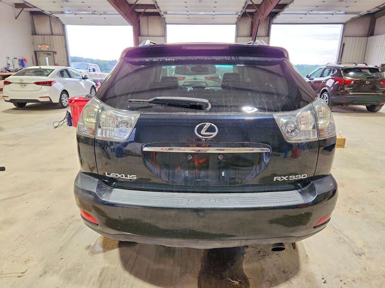 2005 LEXUS RX330