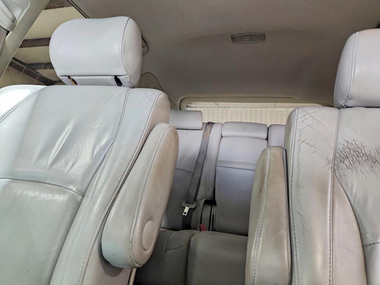 2005 LEXUS RX330