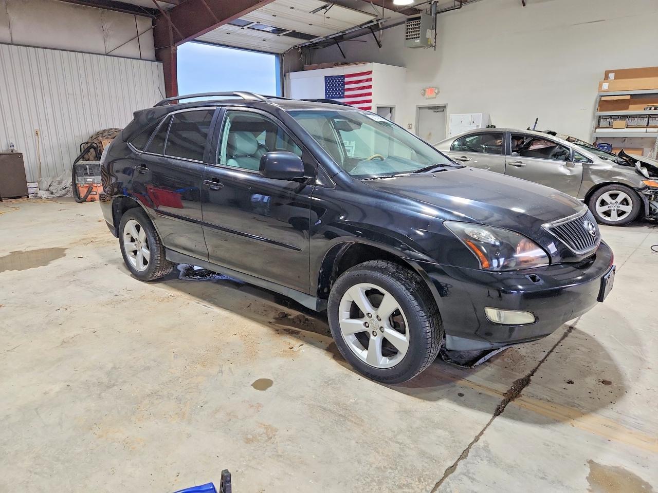 2005 LEXUS RX330