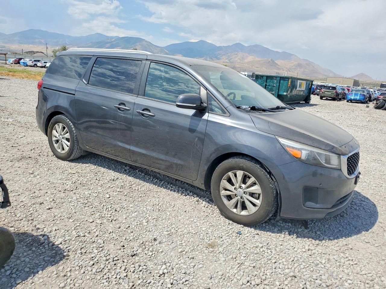 2017 KIA SEDONA