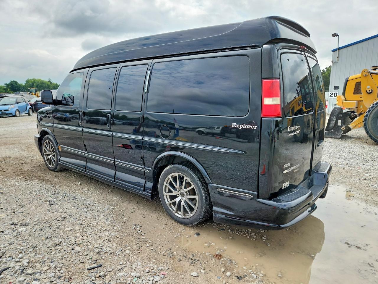 2012 CHEVROLET EXPRESS