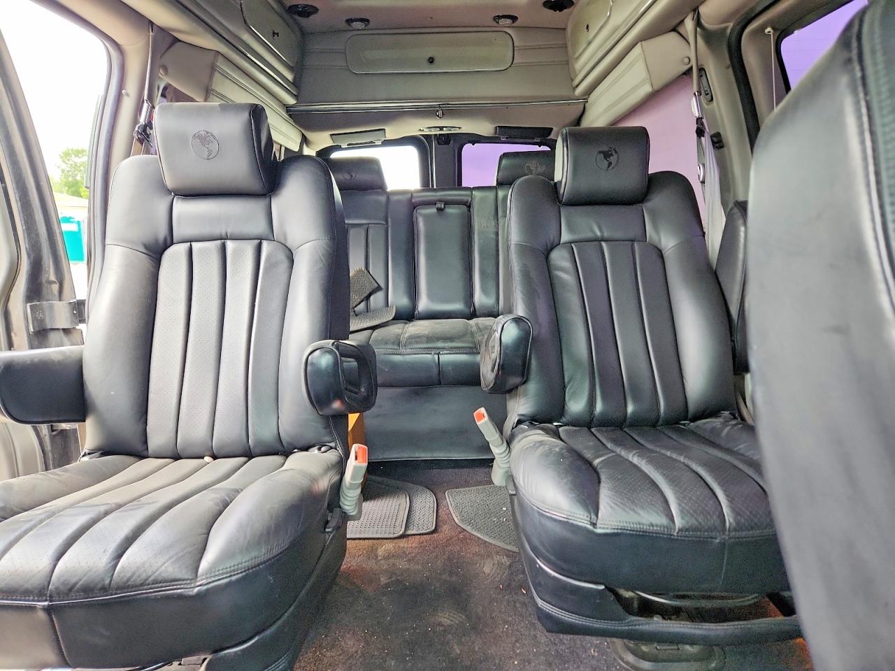 2012 CHEVROLET EXPRESS