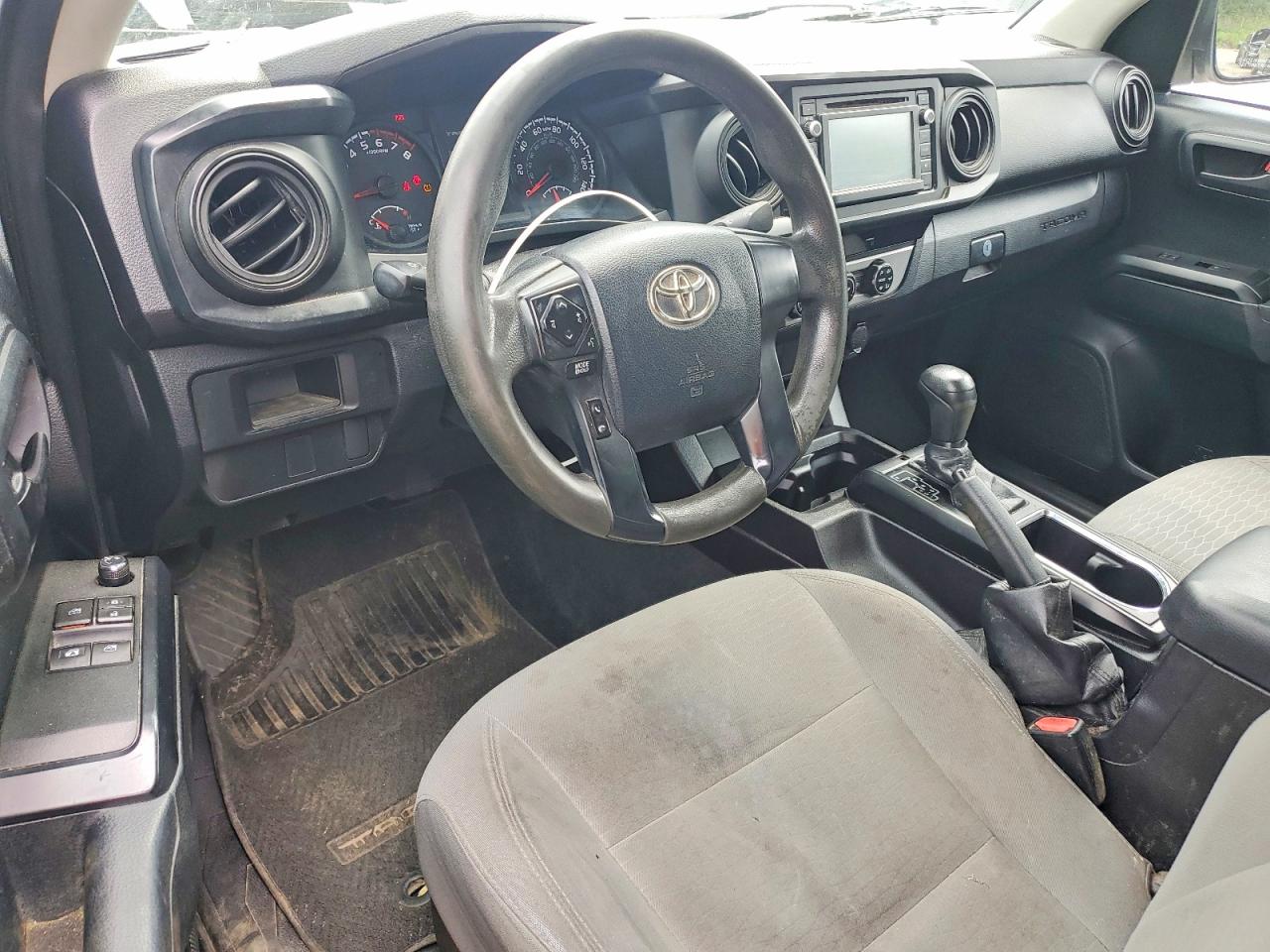 2016 TOYOTA TACOMA