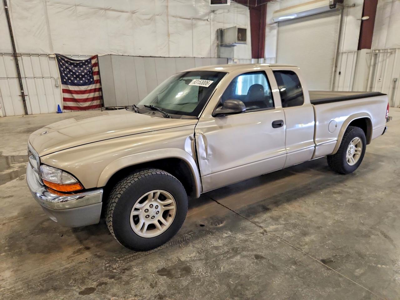2004 DODGE DAKOTA