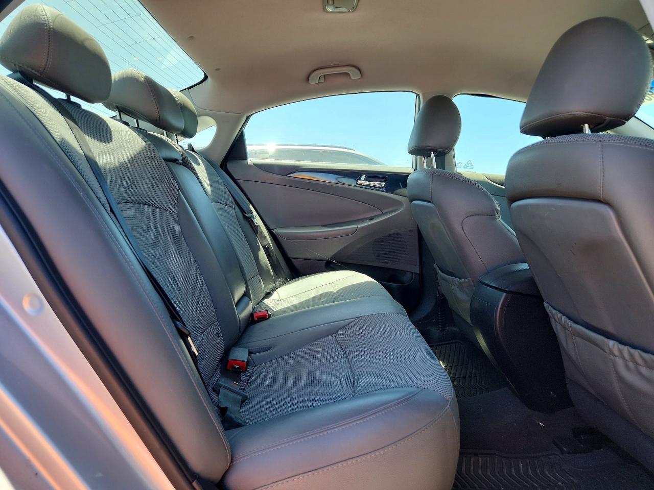 2014 HYUNDAI SONATA