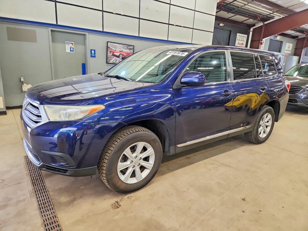 2013 TOYOTA HIGHLANDER