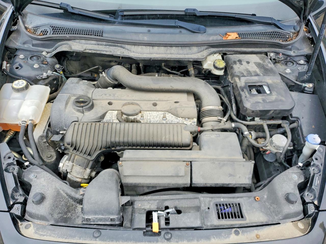 2013 VOLVO C70