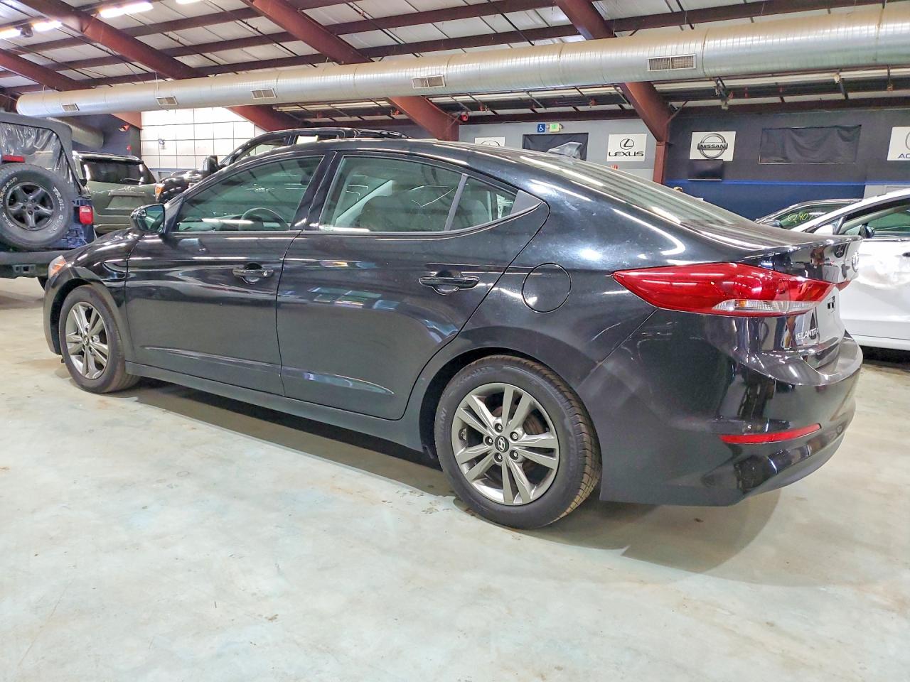 2017 HYUNDAI ELANTRA