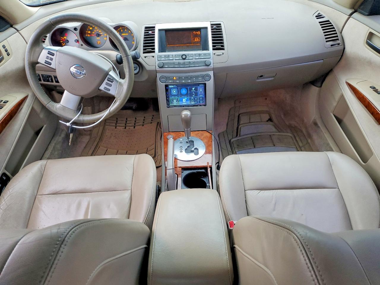 2004 NISSAN MAXIMA