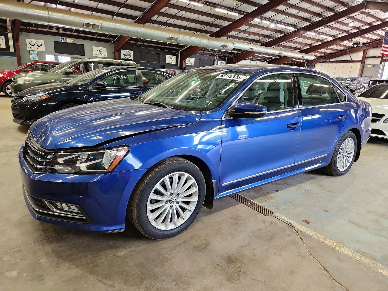 2016 VOLKSWAGEN PASSAT