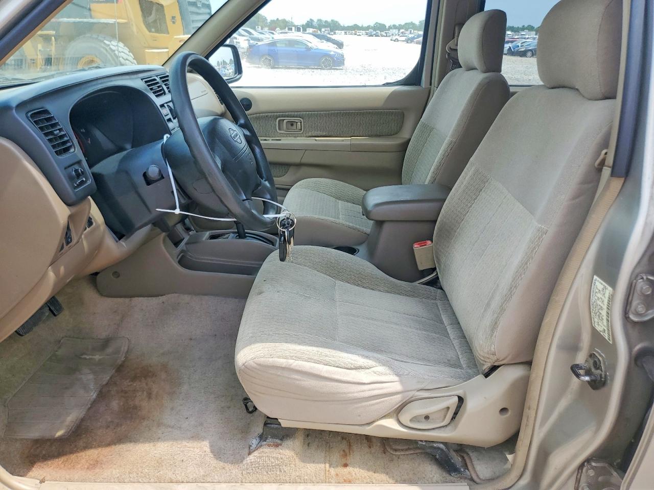 2000 NISSAN FRONTIER
