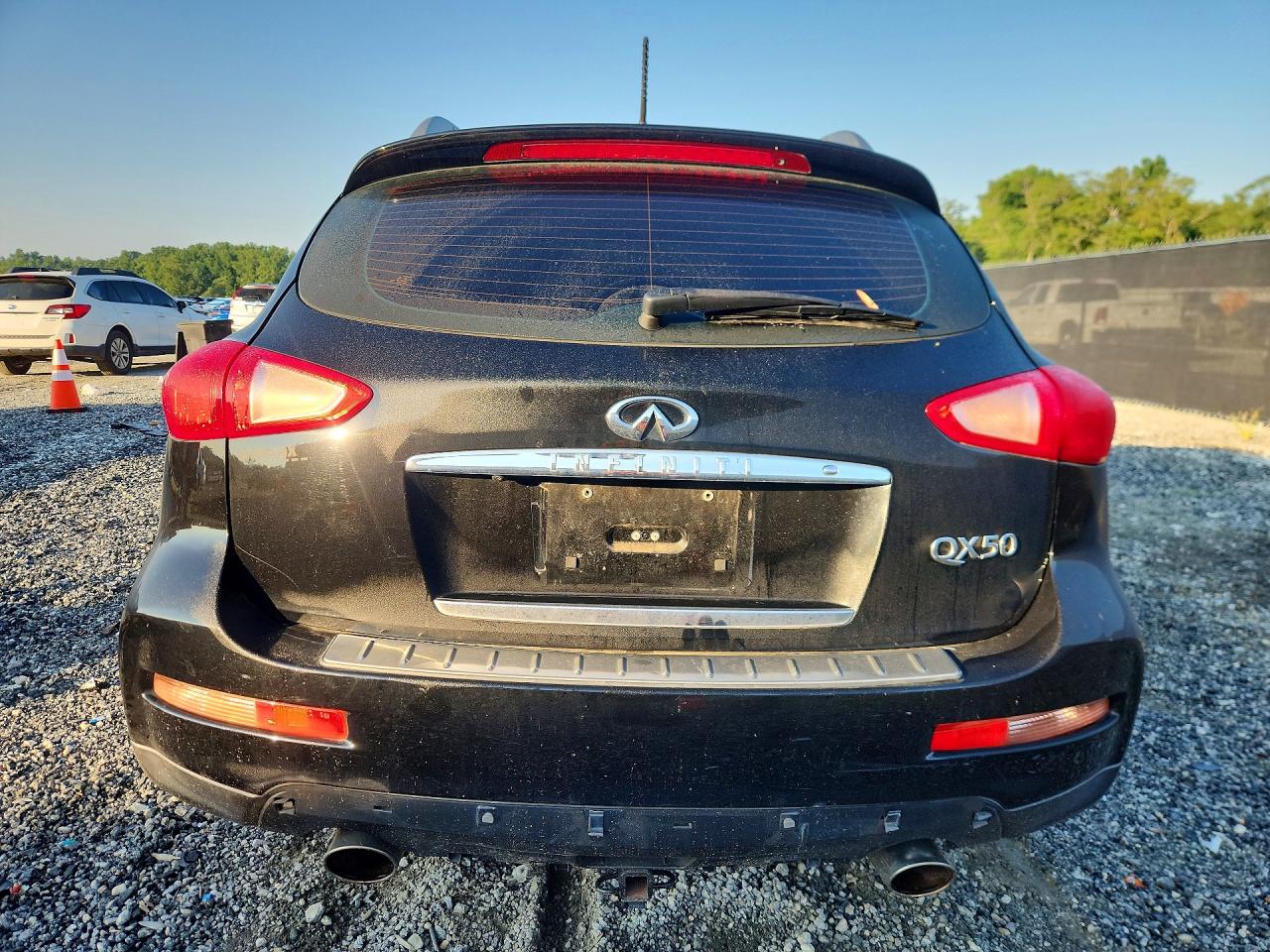 2017 INFINITI QX50 BASE