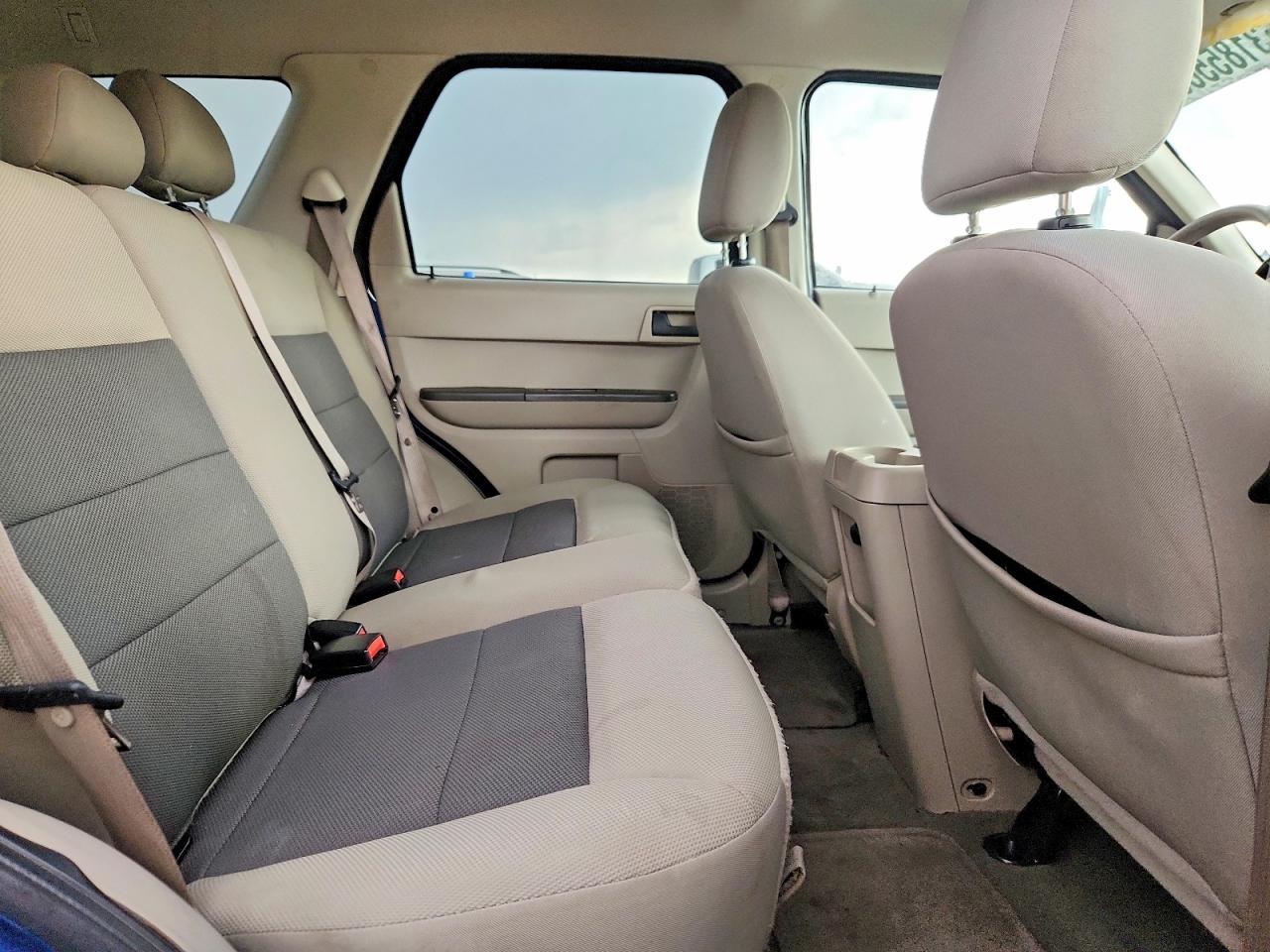 2008 FORD ESCAPE