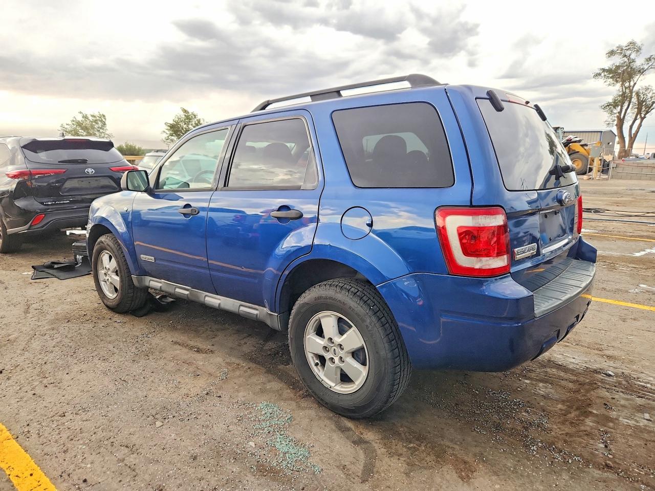 2008 FORD ESCAPE