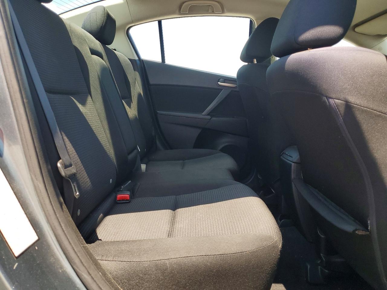 2012 MAZDA 3