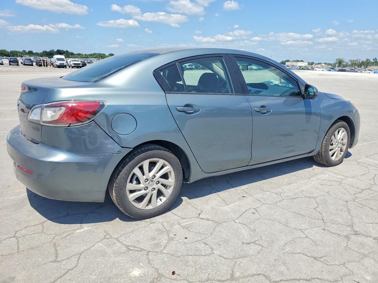 2012 MAZDA 3