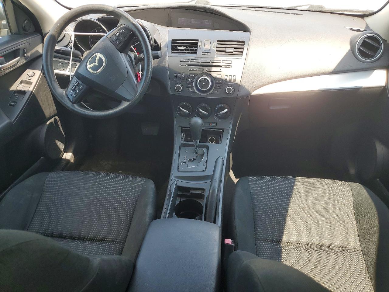 2012 MAZDA 3