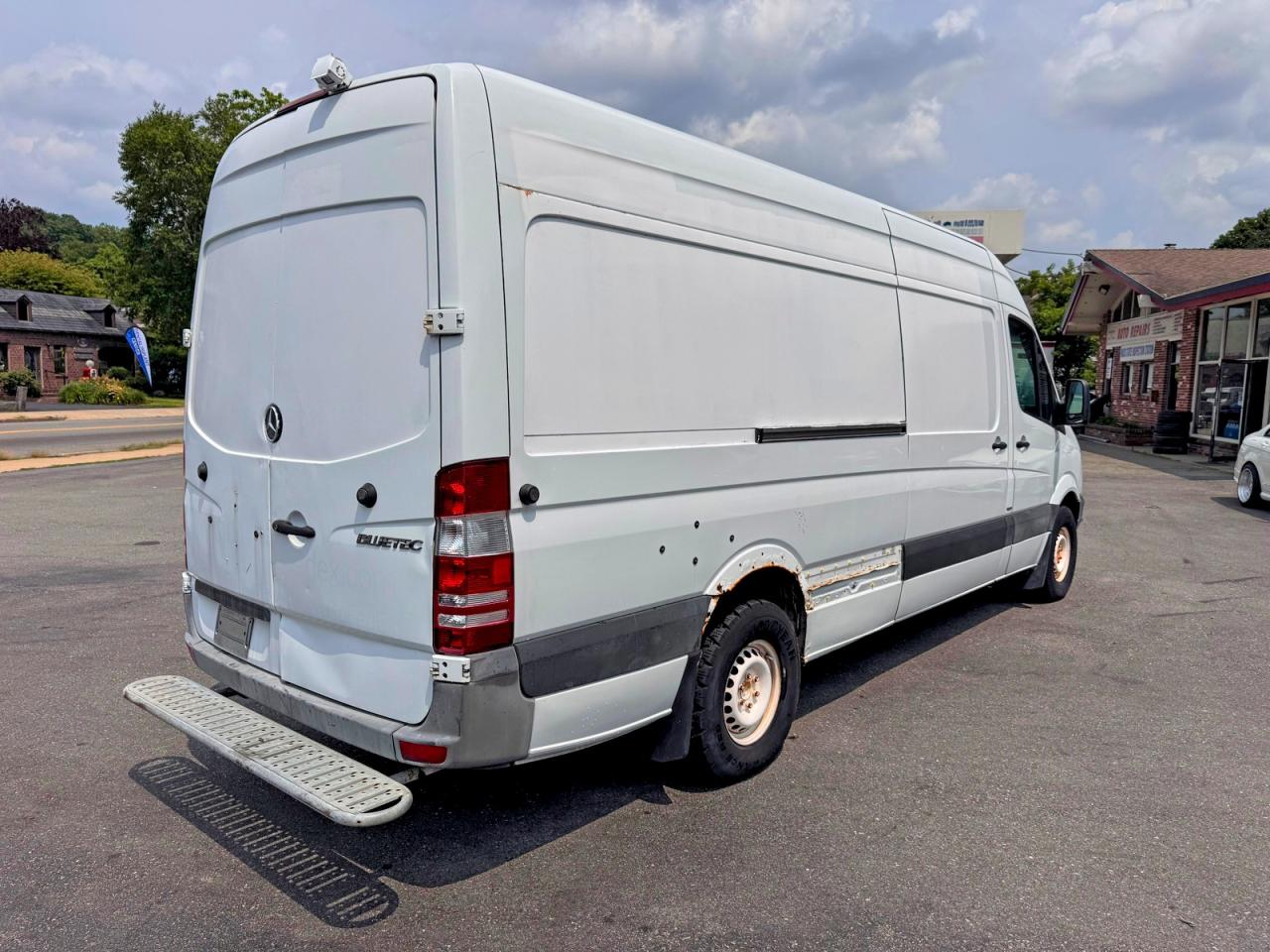 2011 MERCEDES-BENZ SPRINTER