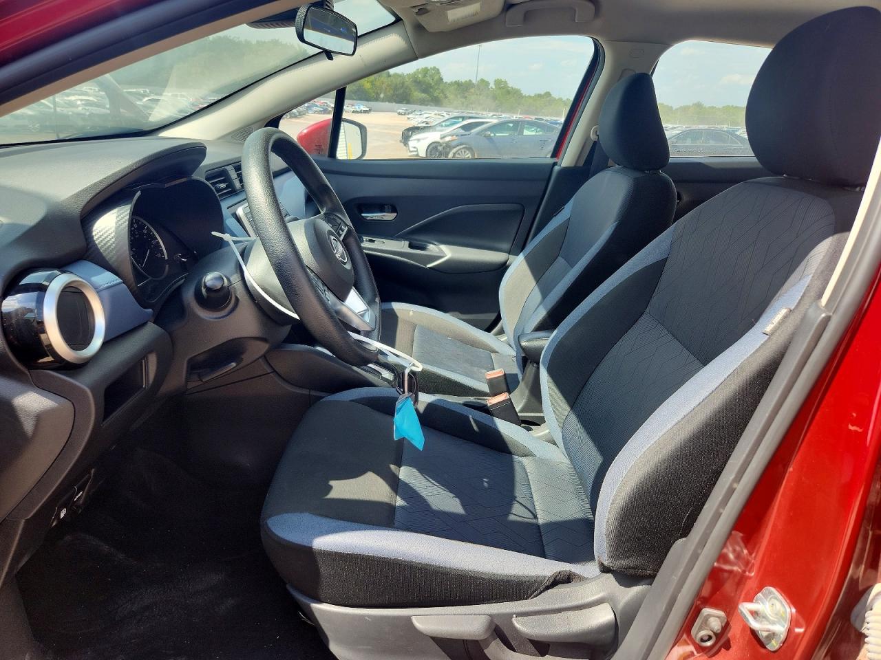 2025 NISSAN VERSA