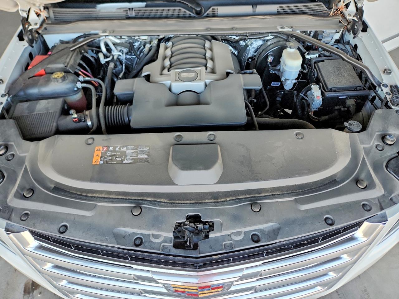 2018 CADILLAC ESCALADE