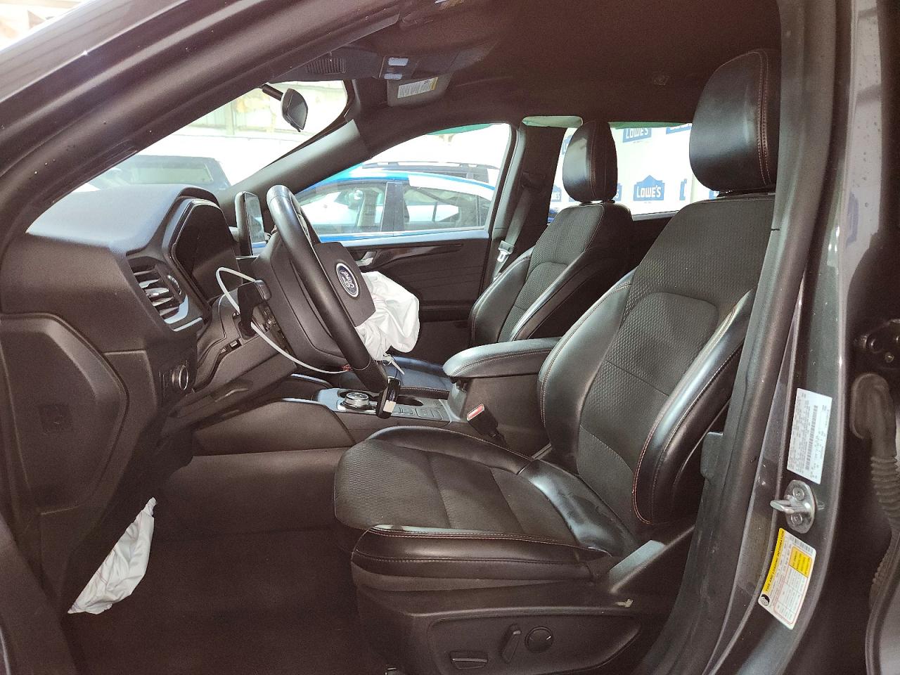 2025 FORD ESCAPE