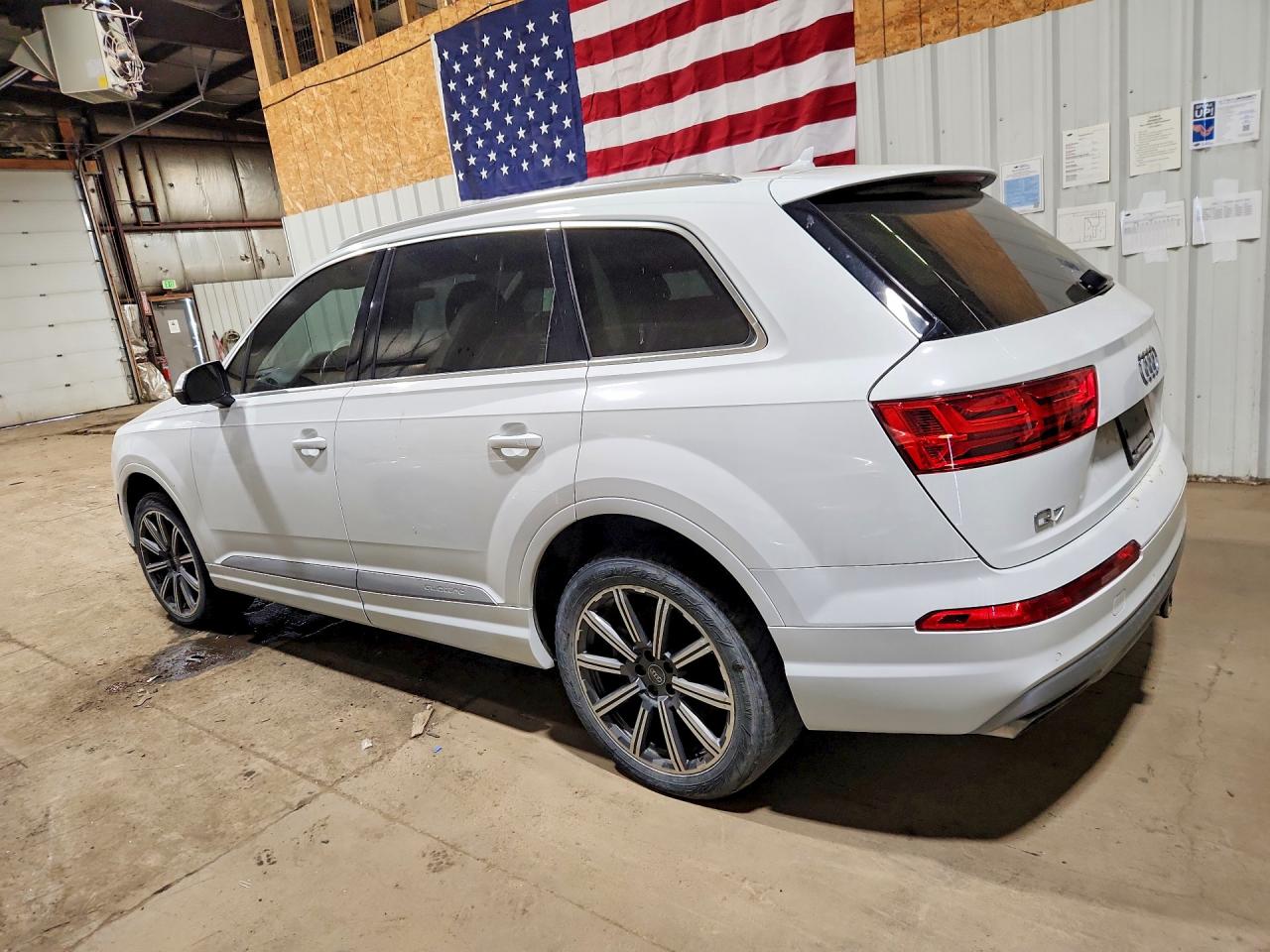 2017 AUDI Q7