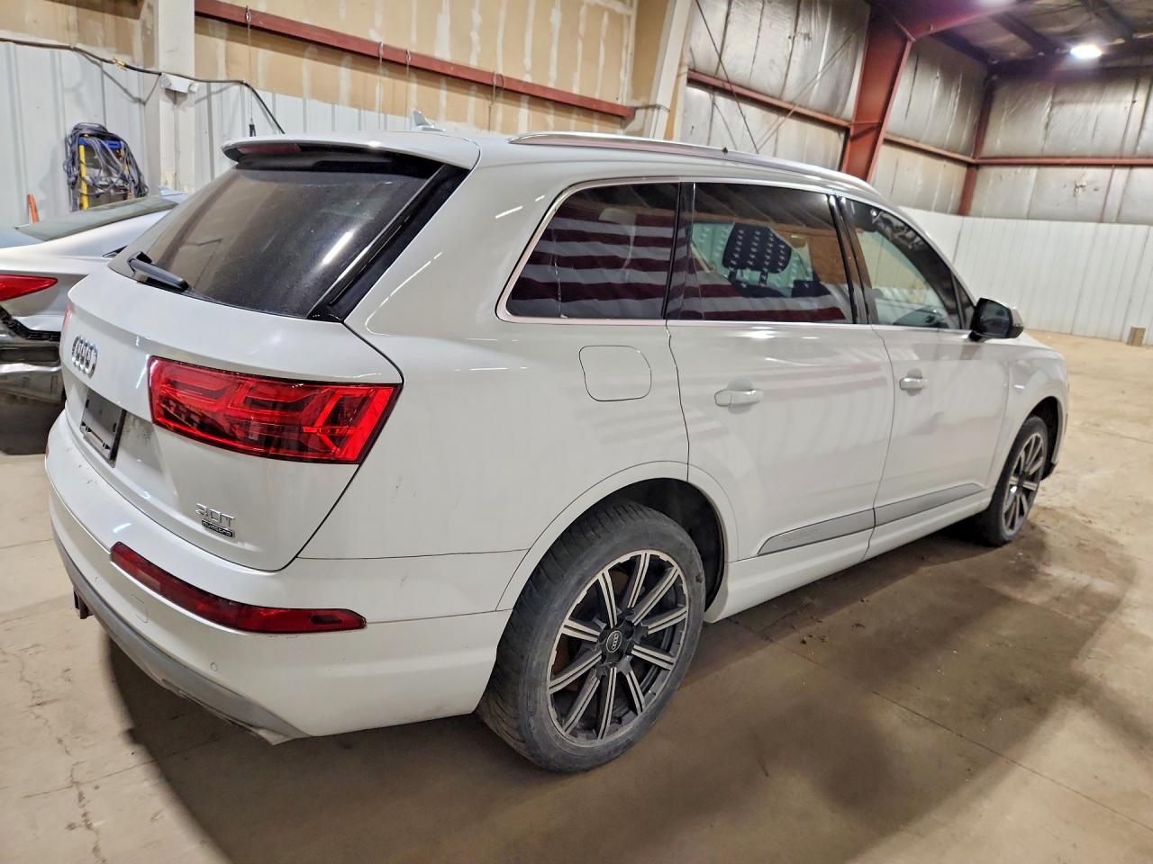 2017 AUDI Q7
