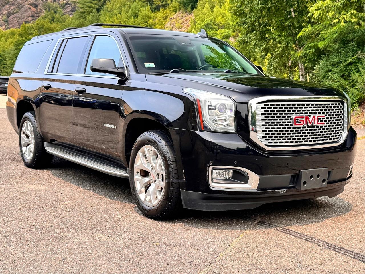 2016 GMC YUKON
