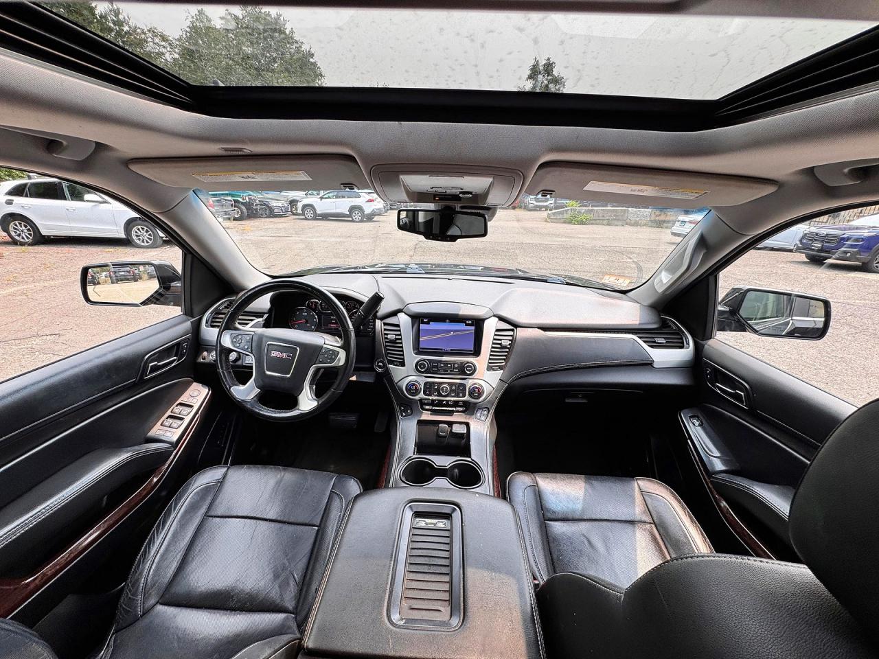 2016 GMC YUKON