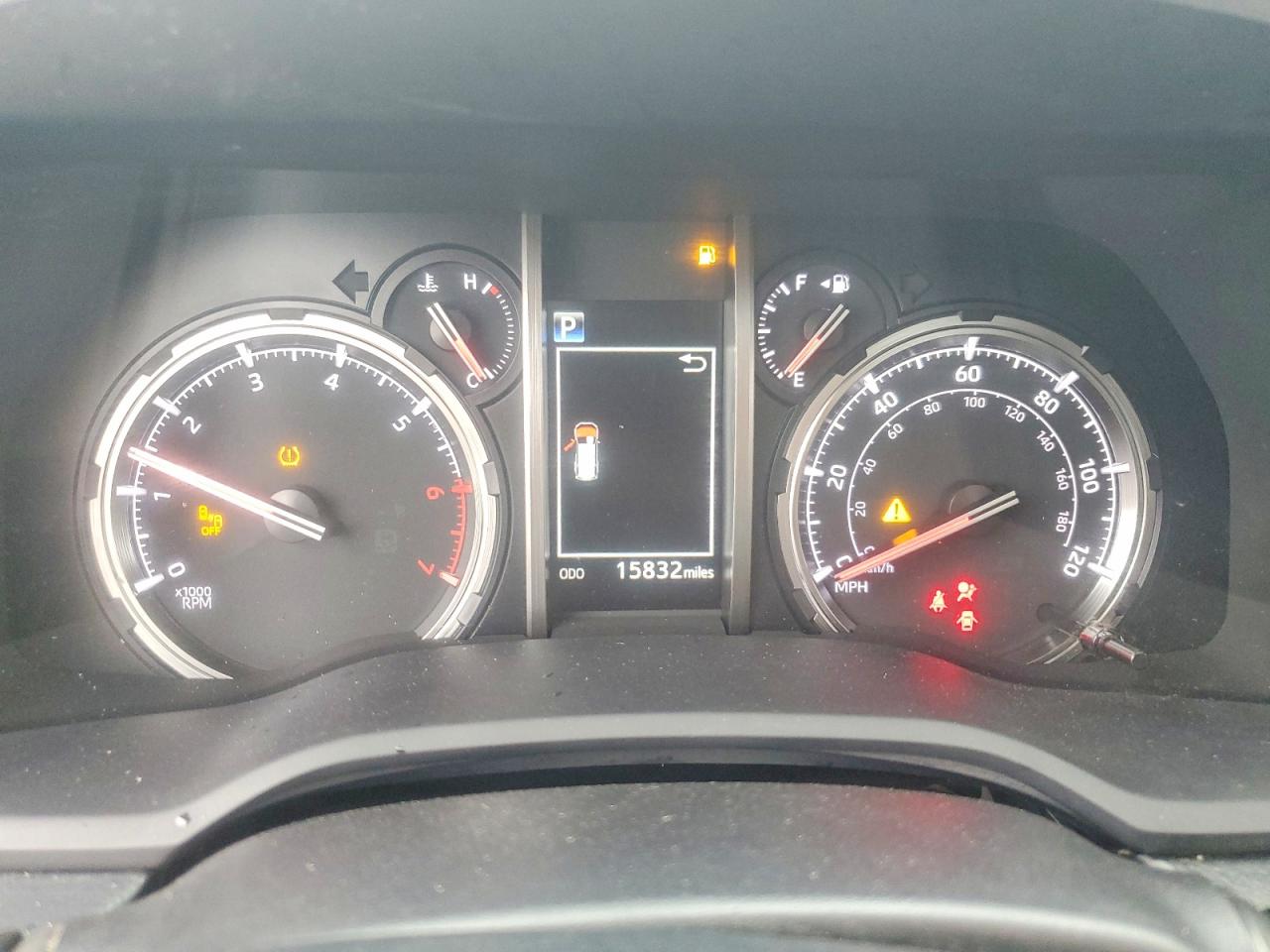 2024 TOYOTA 4RUNNER