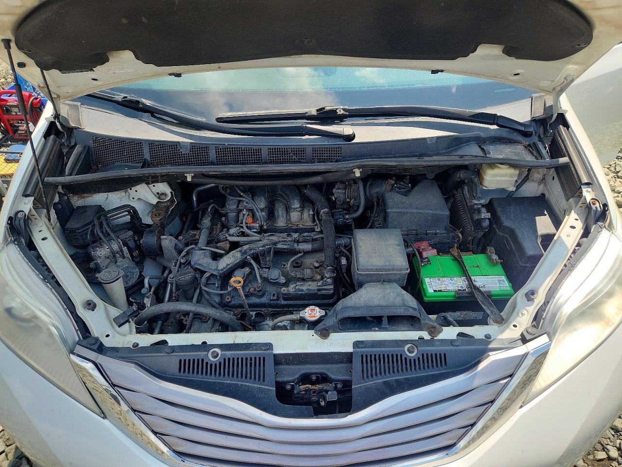 2017 TOYOTA SIENNA