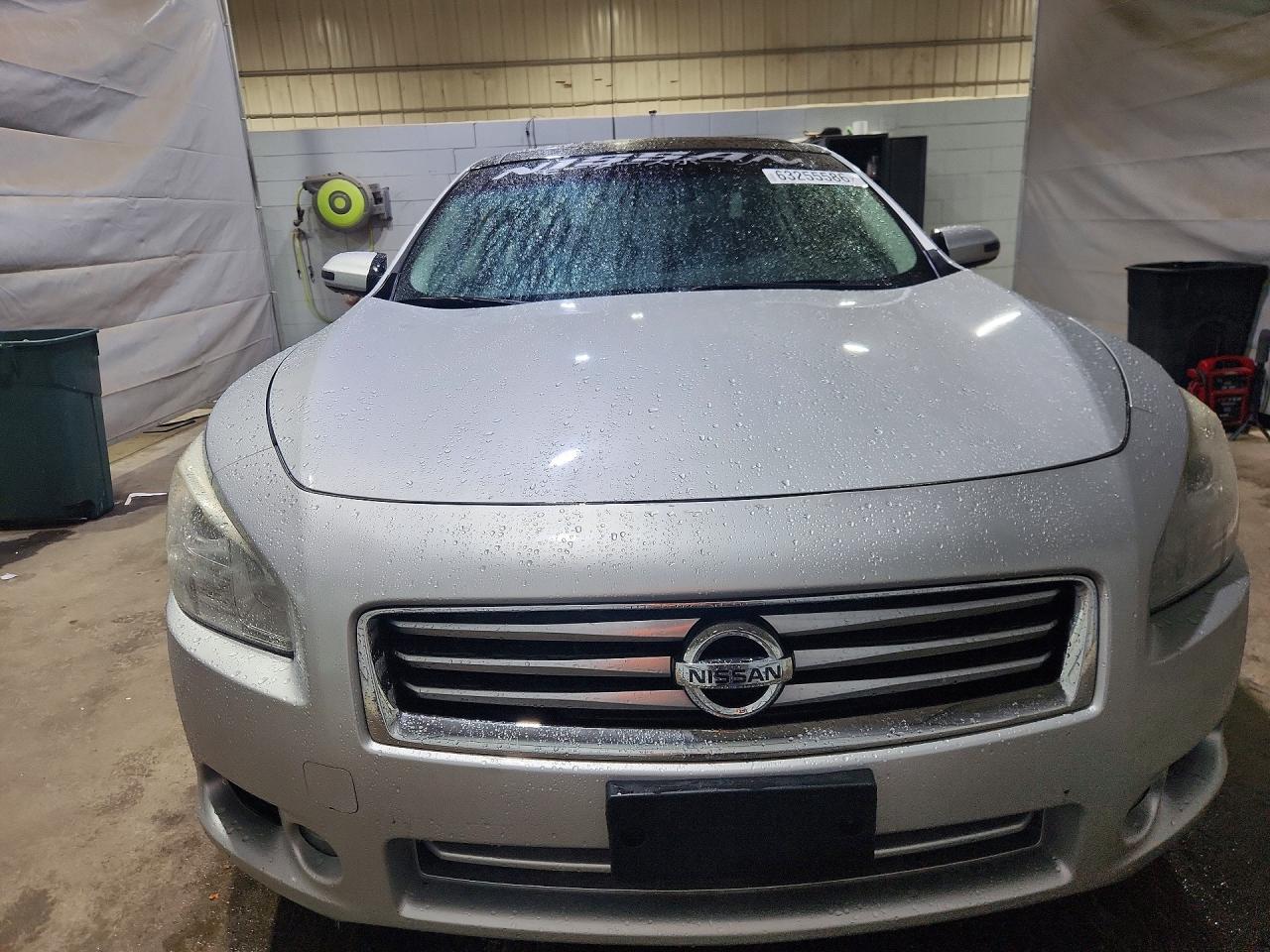 2014 NISSAN MAXIMA
