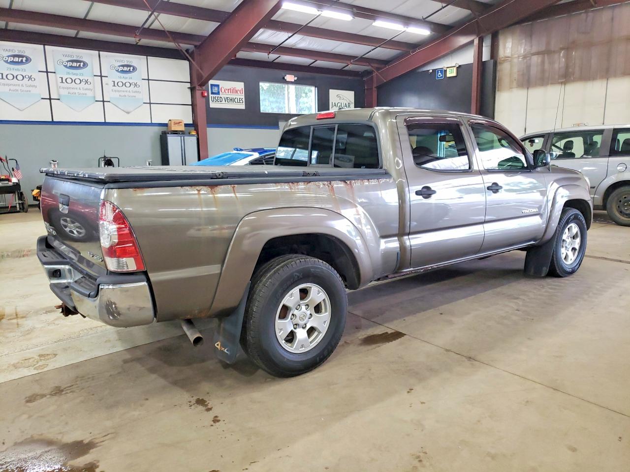 2011 TOYOTA TACOMA
