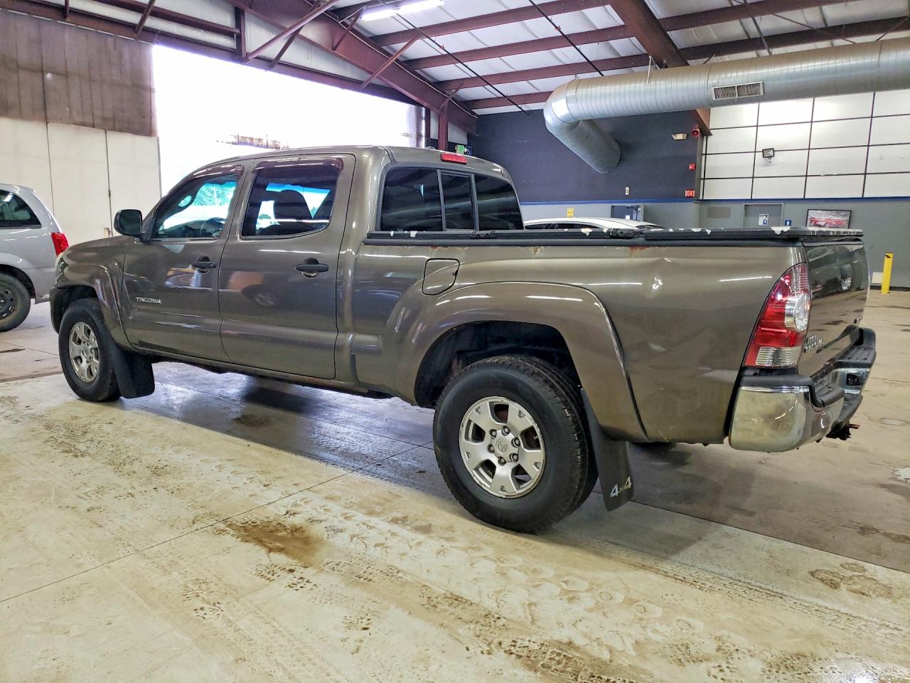 2011 TOYOTA TACOMA