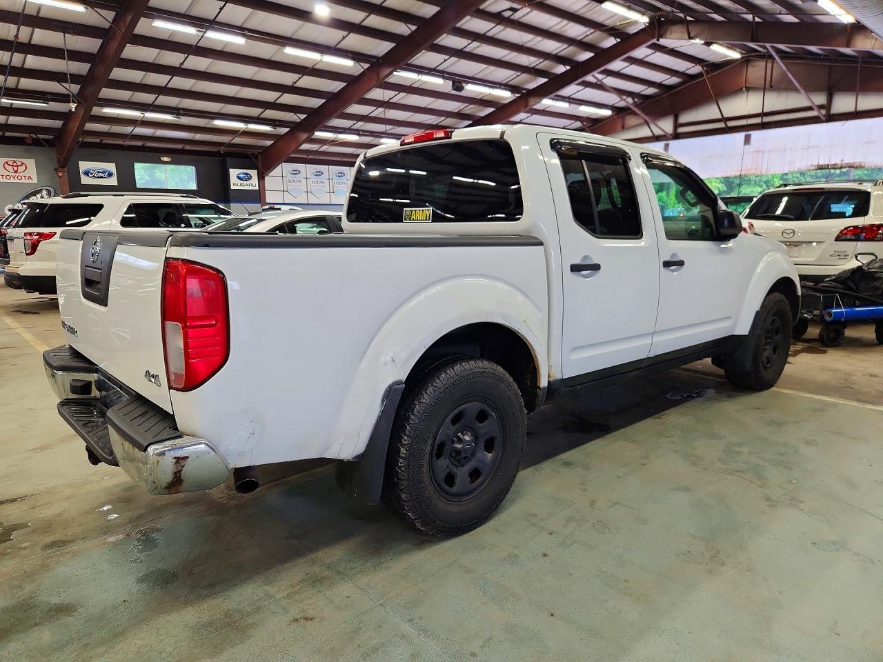 2012 NISSAN FRONTIER