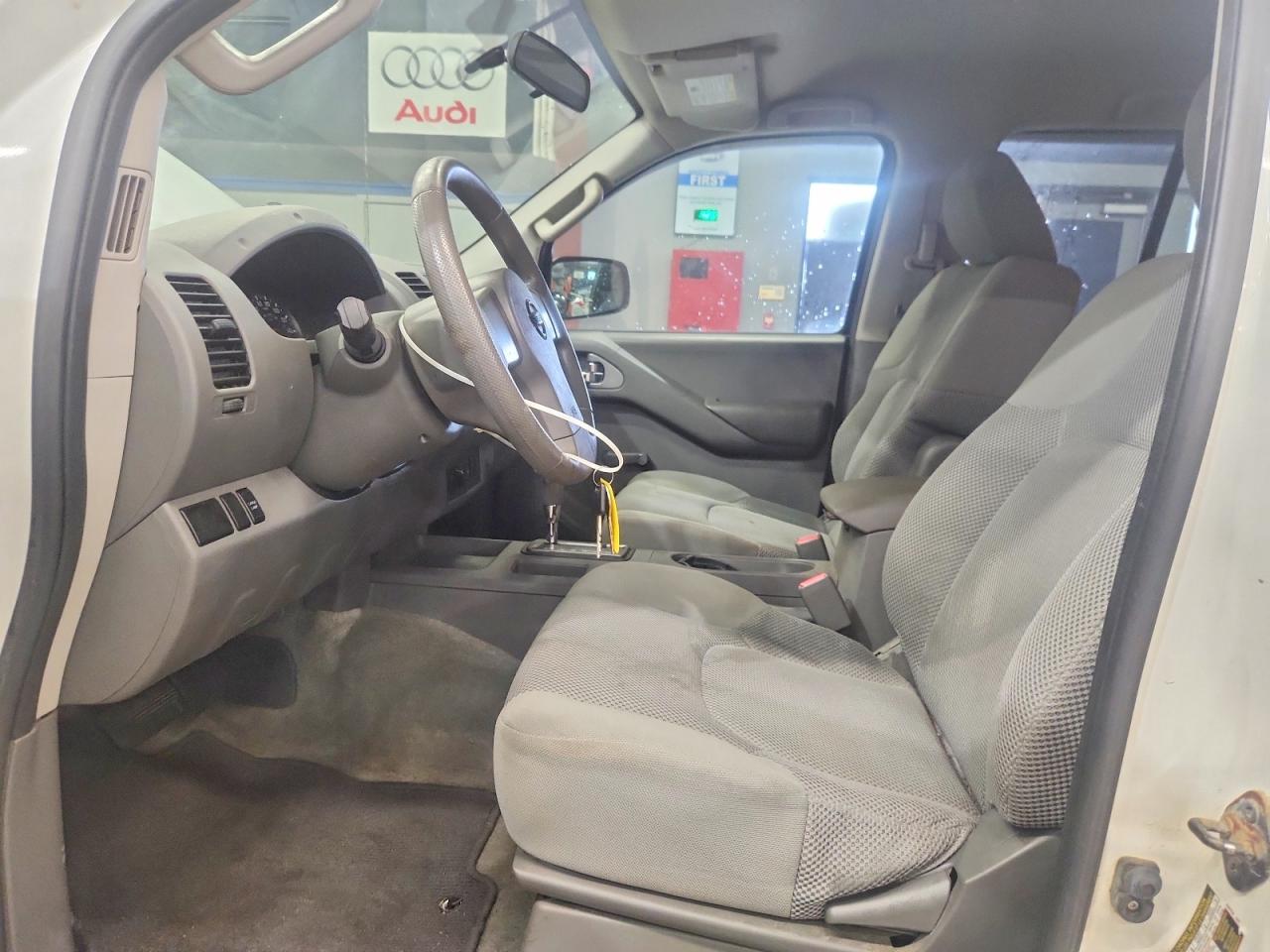 2012 NISSAN FRONTIER