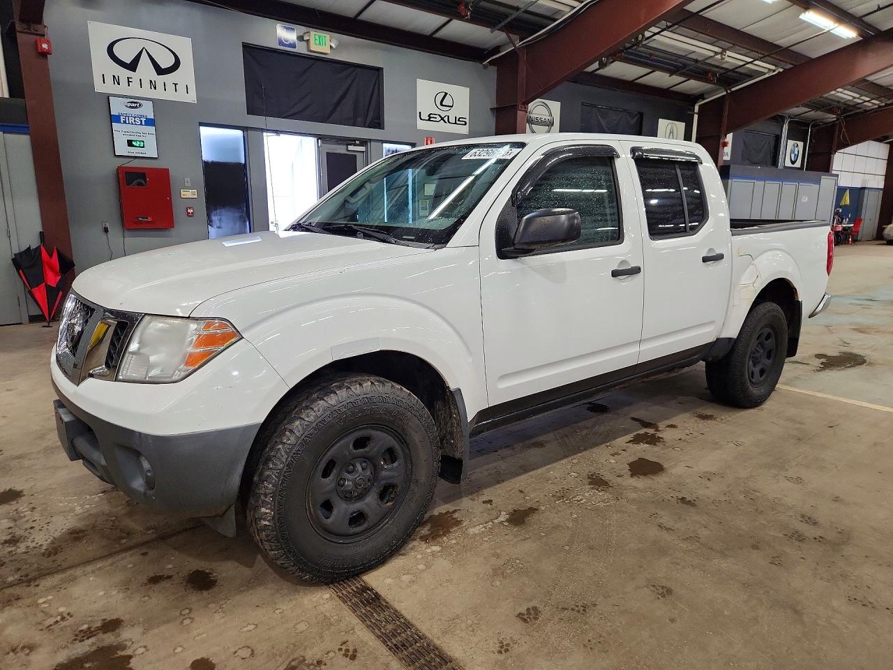 2012 NISSAN FRONTIER