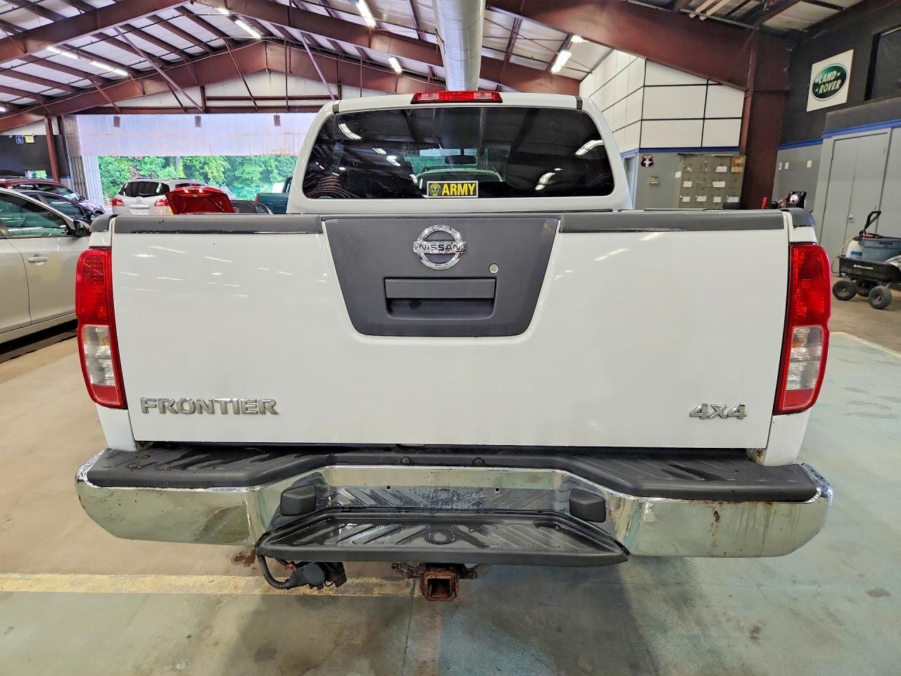 2012 NISSAN FRONTIER