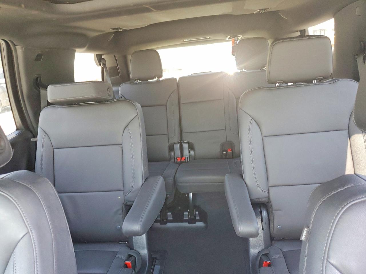 2025 CHEVROLET TAHOE